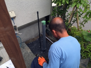 ���β����ϡ�����Ω���夲�����ӿ�ɤΰ��֤ȥǥå�����ߤ��륬���ǥ󥷥󥯤ΰ��֤��ǧ���Ƥ�������Ǥ���
