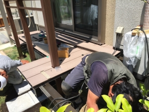 �����˰���³����ô����������ƣ����ã����ǫ�˺�Ȥ�ʤ�Ƥ���ޤ�����