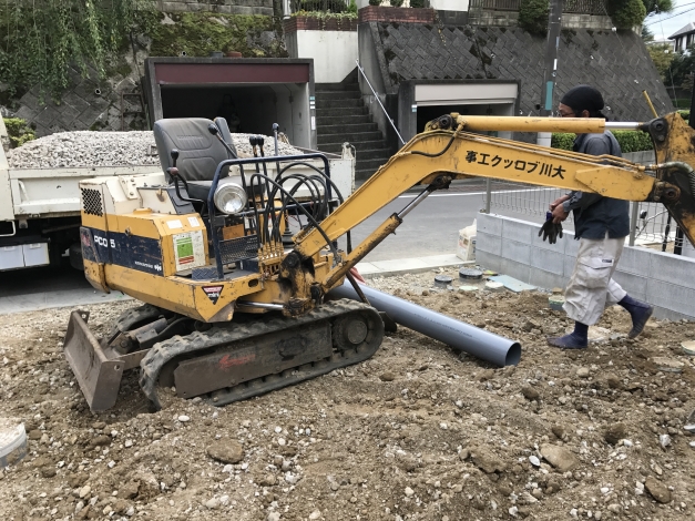 �ޤ����ڤν�����Ȥ��顣���Ρɥ��ܡɤȤ����ŵ�����־�����ڤ�ɤ�ɤ���ߤ��Ф��Ƥ����ޤ���