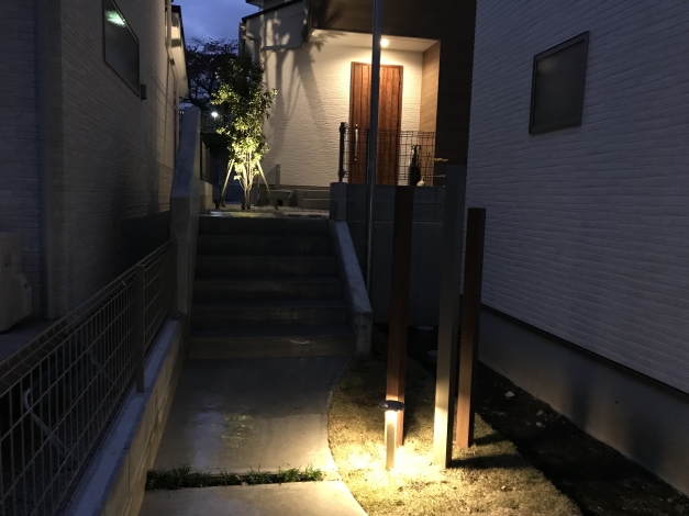 ��ǽ�����նᤫ�鸫�夲���ͻҡ���ư�����Τ����ǡ�������κݤˤ����뤯�������ʶ��֤�����²�γ����ޤ�ͥ�������зޤ����Ƥ���ޤ���
