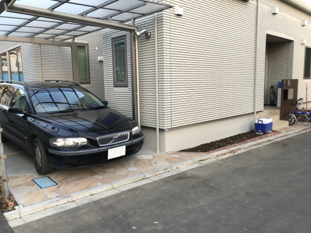 ����¦����־졣���֤⤳���̤�Ԥä���Ǽ�ޤꡢ̵���˵�ǽ��̤����Ƥ���ޤ���