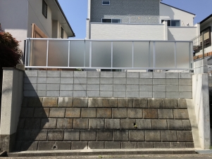 ƻϩ¦���̤����ե��󥹤⡢���ꥬ�饹Ĵ�κθ����ȥץ饤�Х���������������Τ��ѹ�������ץ�ʥǥ����󤬡���ʪ�Ȥ�ʷ�ϵ����ɤ��ޥå��󥰤��Ƥ���ޤ���