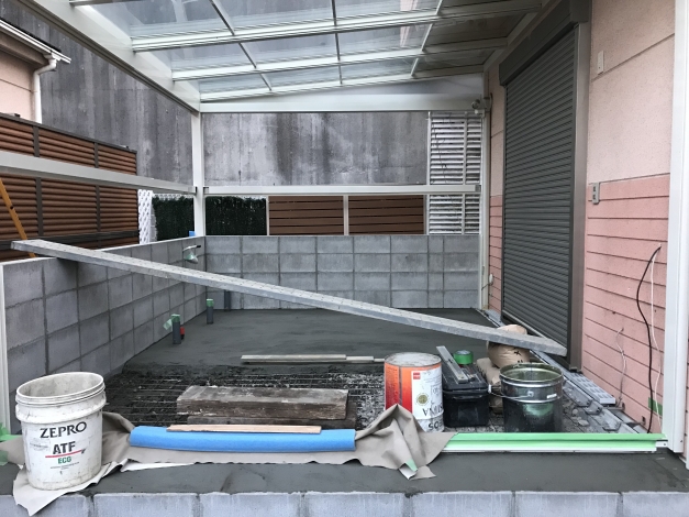 �롼�����Ⱦʬ�ʾ���ϰϤ˥��󥯥꡼�Ȥ�ή�����ޤ�ޤ�����