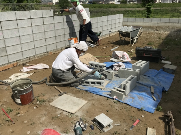 �Ť����̥֥��å�����硼���˱�äƥ��åȤ��Ƥ����ޤ����¤ϥ��饤�������Ȥäƥ��åȤ���ݡ��Ǥ��񤷤��Τ��ɥ����֡ɤ��ڤ���ʤΤǤ���