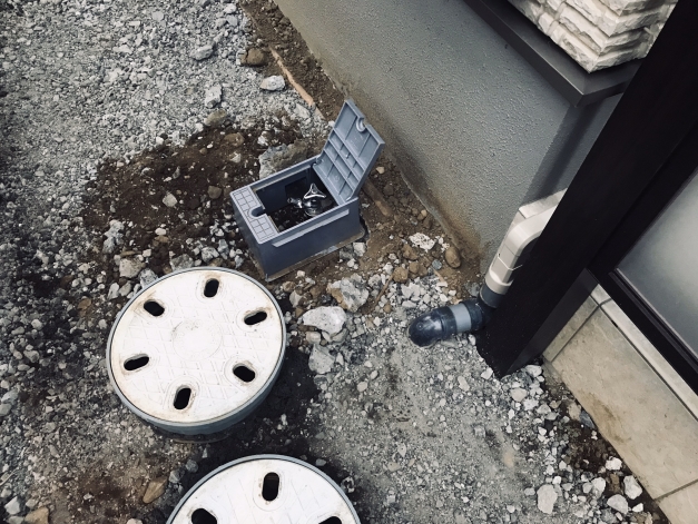 ����ˤϿ�Ʃ���¾������ܥå����䱫����Ϫ�ˤʤäƤ���ޤ���