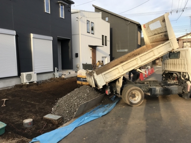 ���ڤ��½Ф������ޤ��ȡ����٤�ϩ�׺�Ȥ���ɬ�פʺ��Ф���������������ޤ���