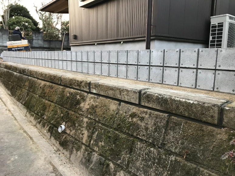 ��¸�������佤������̵����λ��