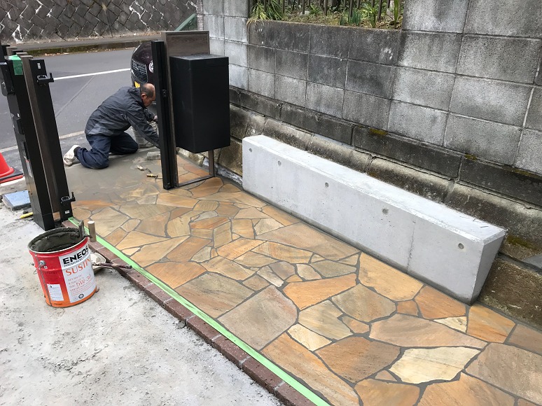 ���ץ������ս���ͻҡ�